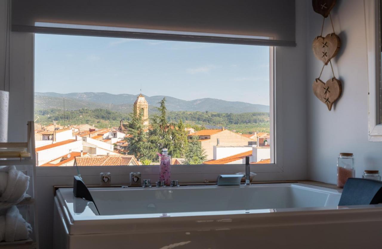 Gegant De Pedra Apartaments Adzaneta Exterior foto
